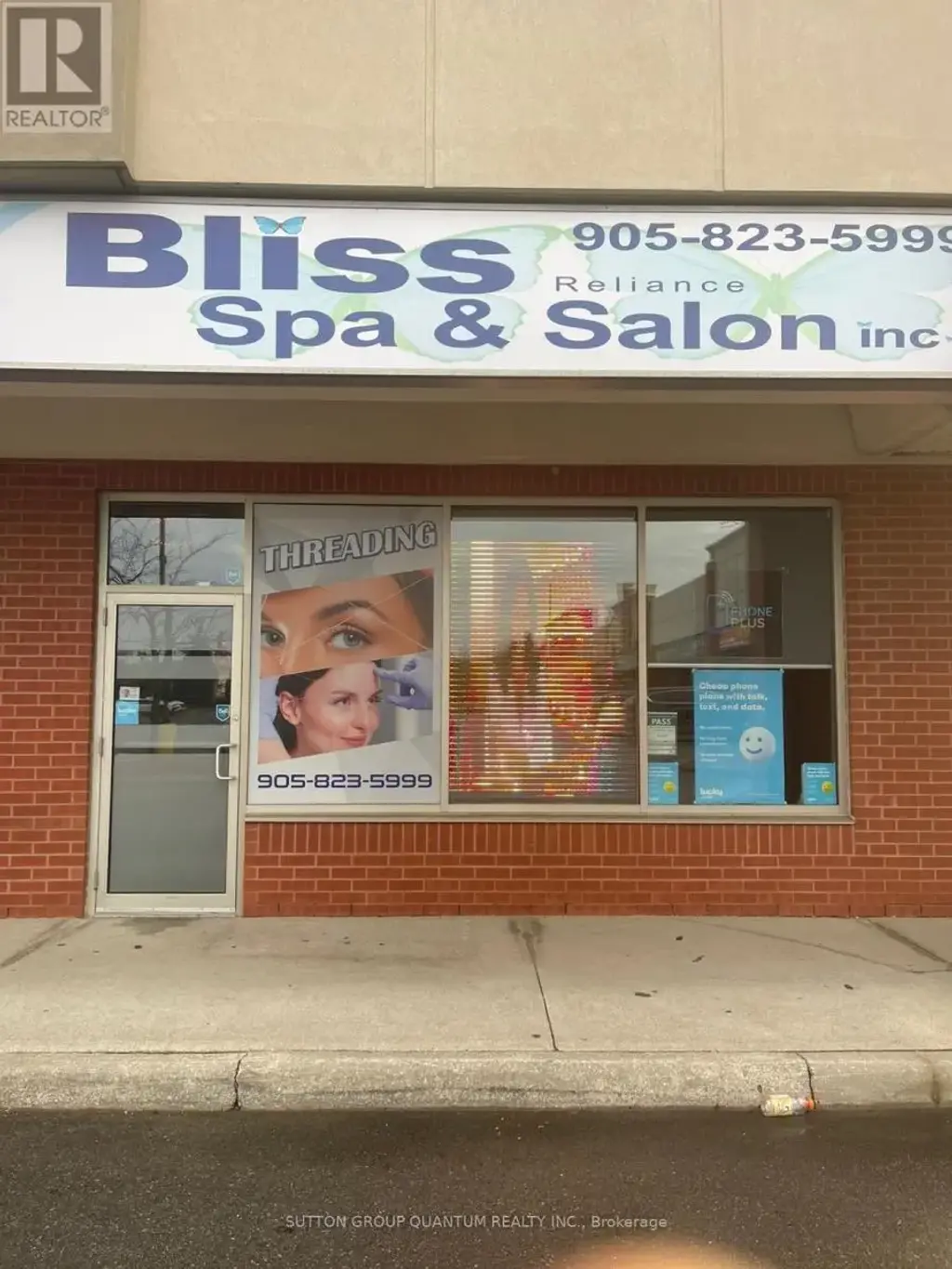 Unit 10 - 1 Queensgate Boulevard, Caledon (Bolton East)